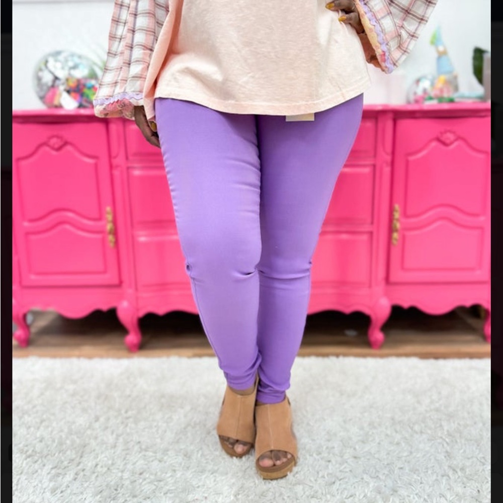 YMI Lavender skinny hyperstretch pants nwt 2x 16/18